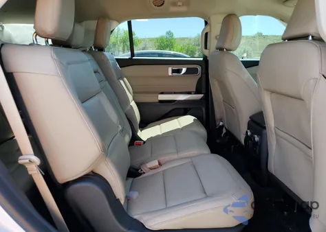 2021 Ford Explorer Xlt from USA, damaged, VIN 1FMSK8DH3MGB91259